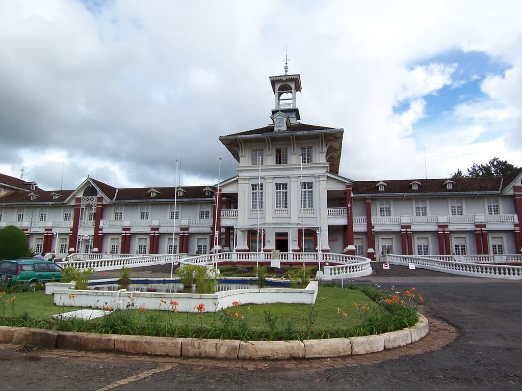 אנציראבה