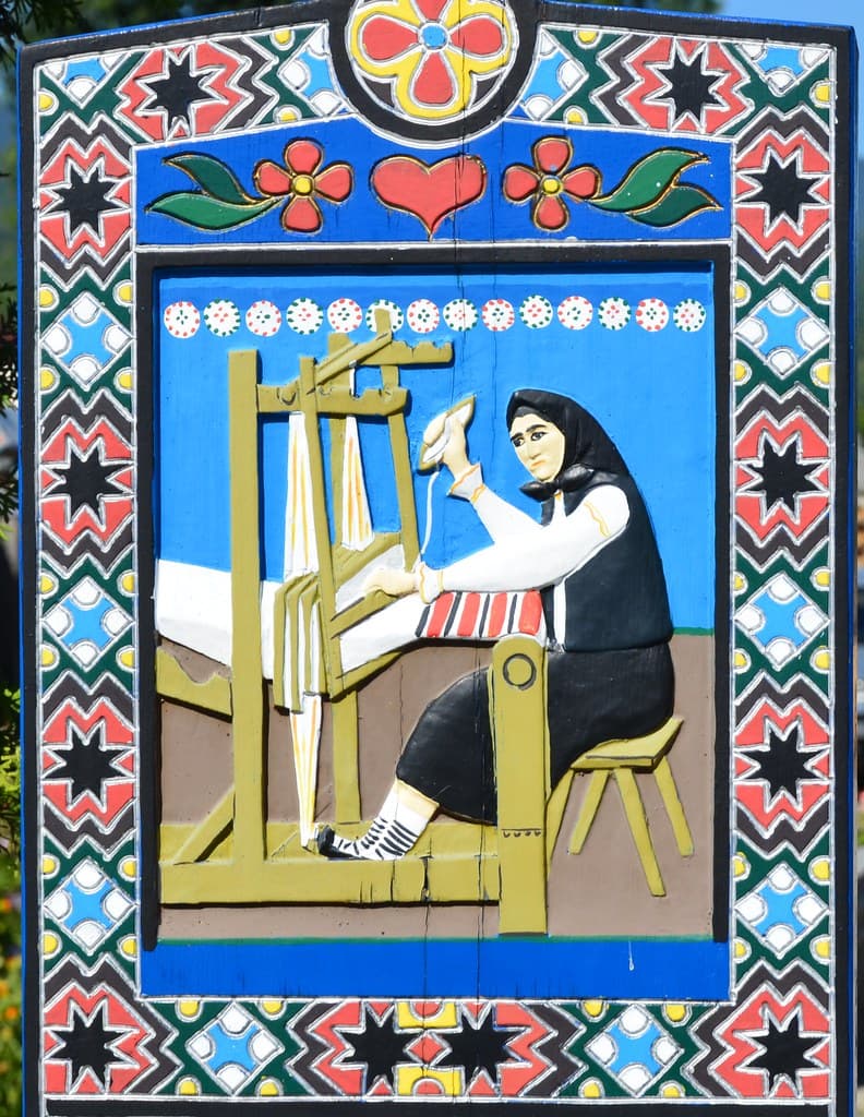בית הקברות העליז בספנצה